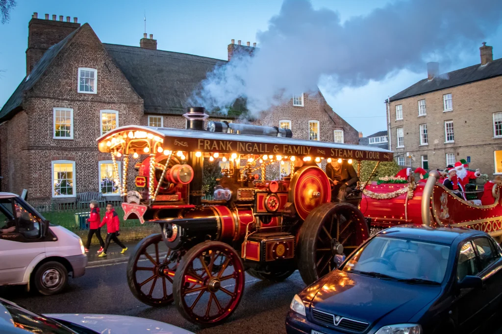 Alford Christmas Spectacular 2019 Santa Passing The Manor House
