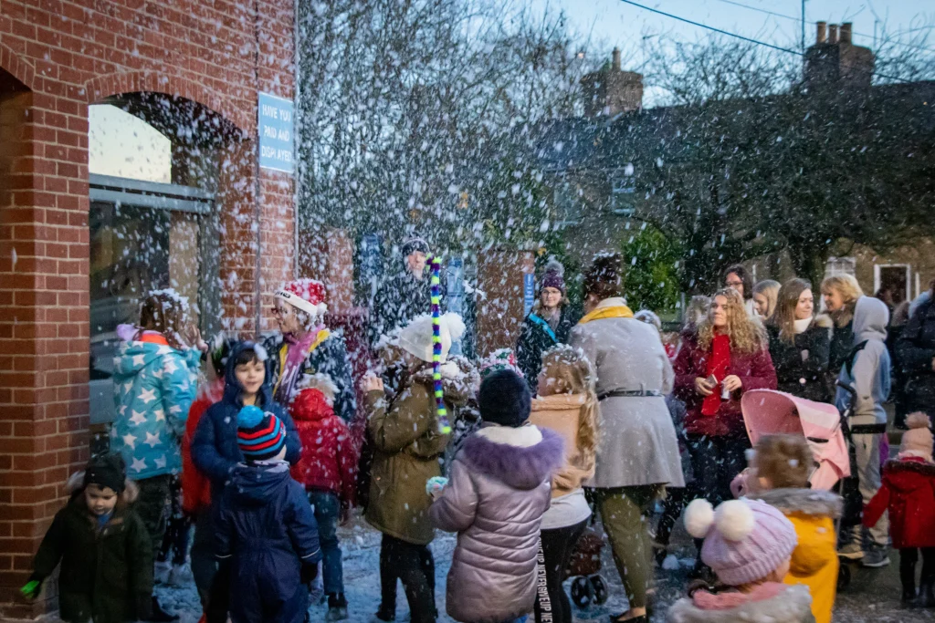 Alford Christmas Spectacular 2019 Snow
